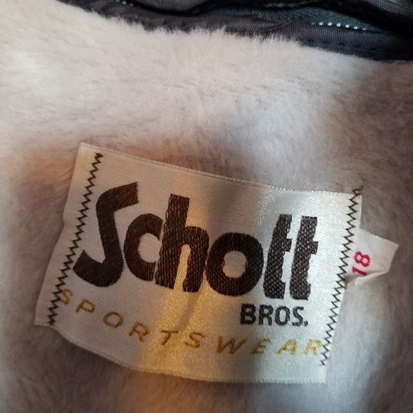 Leather biker jacket - Picture 3 of 5